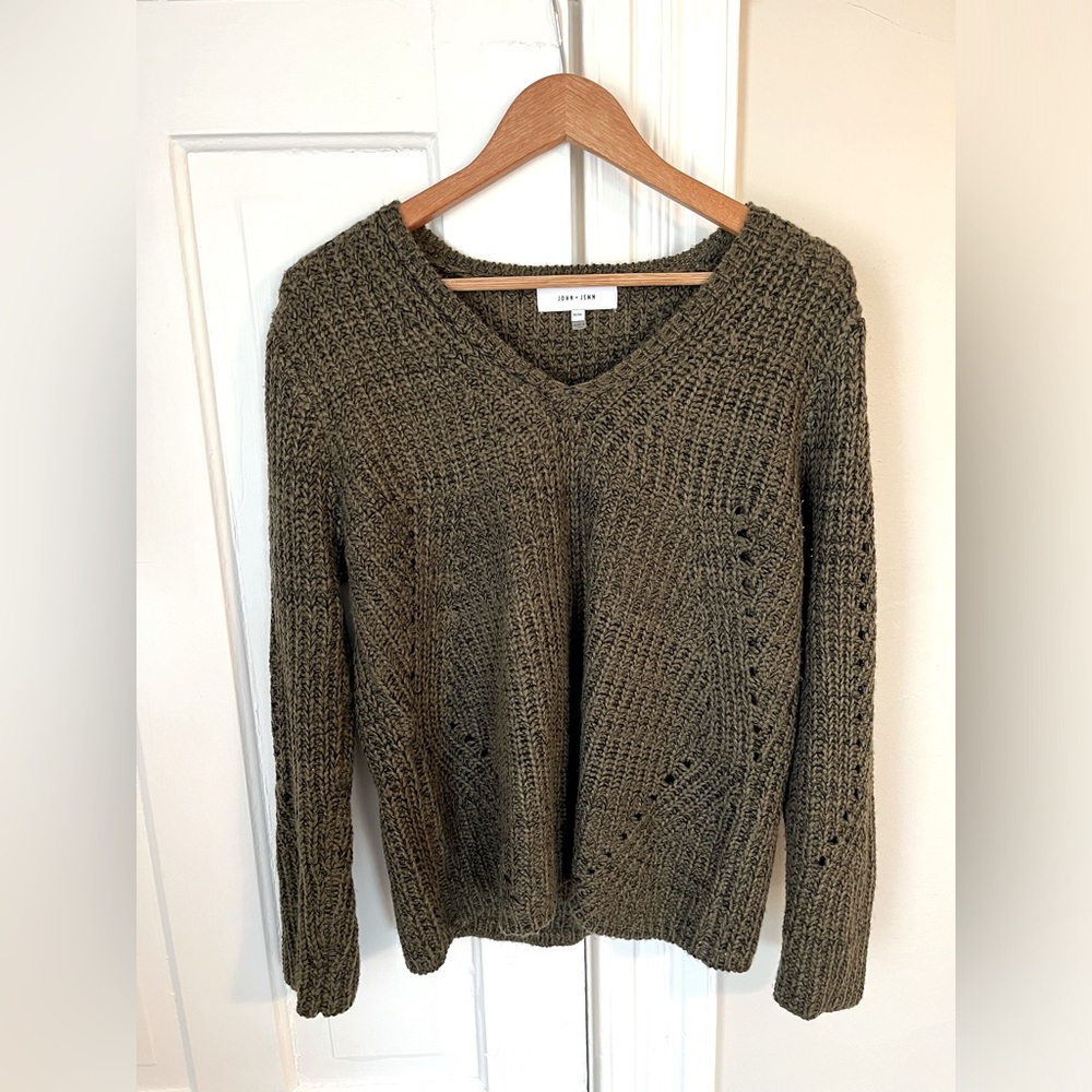 JOHN + JENN Knit Sweater. Dark green and black. Size M.